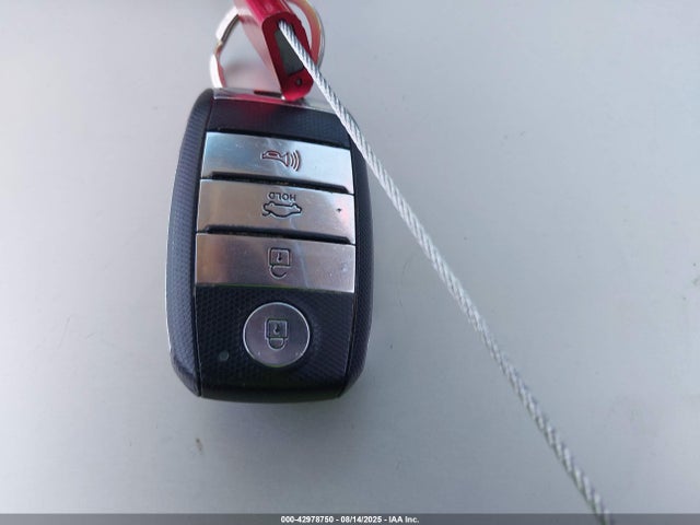 5XXGT4L38LG407652 KIA gdi