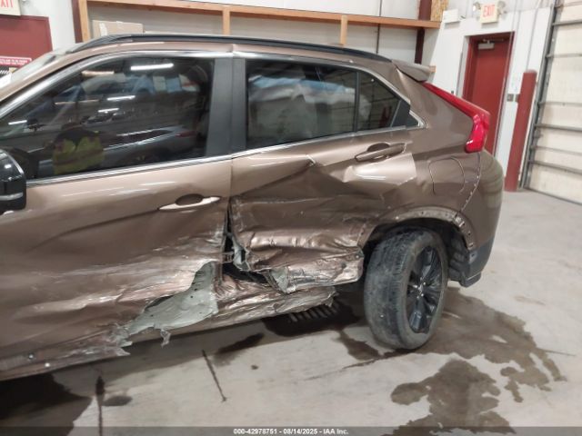 2019 MITSUBISHI ECLIPSE CROSS JA4AT4AA4KZ000506 Photo 5