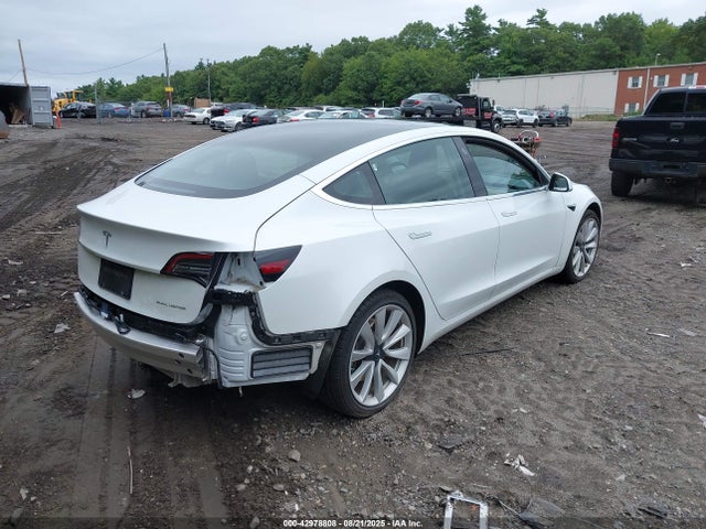2019 TESLA MODEL 3 5YJ3E1EB2KF494235 Photo 3