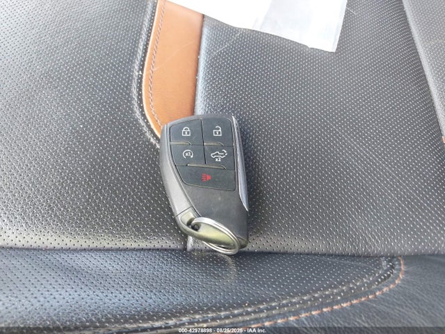 1GTUUEET1NZ520314 GMC lm2
