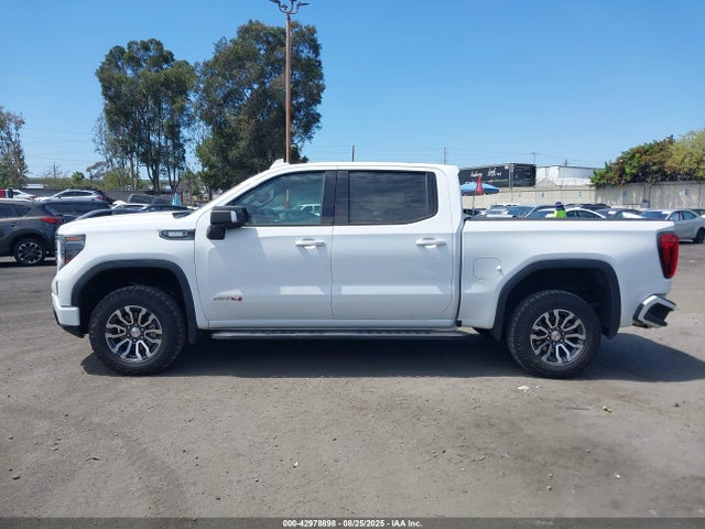 1GTUUEET1NZ520314 GMC lm2