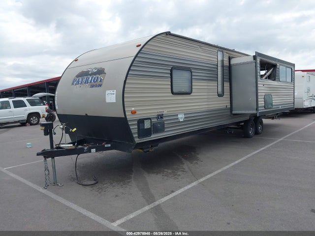 4X4TCKE29JX129819 Forest River Cherokee