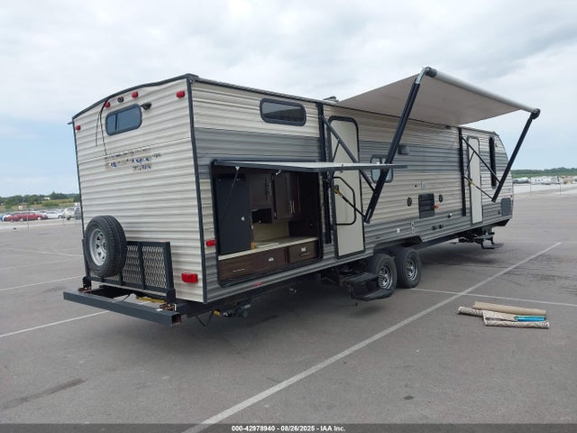 4X4TCKE29JX129819 Forest River Cherokee