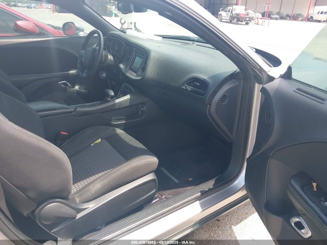 Dodge 2017 2017 2C3CDZAG2HH626226 Image 5