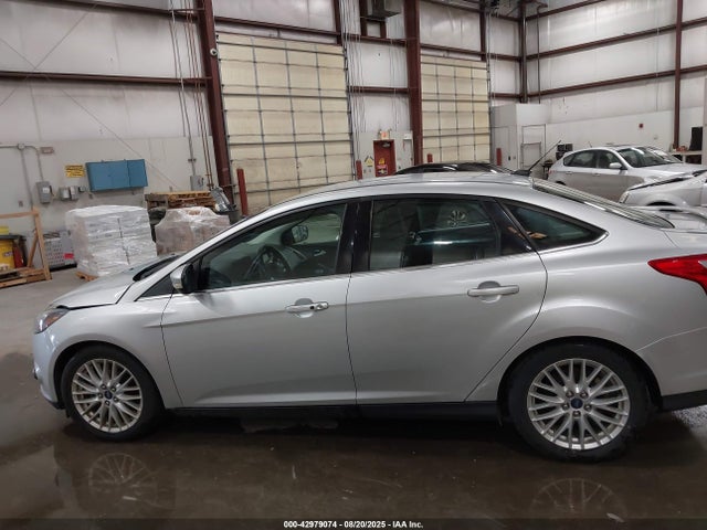 Ford Focus 2014 1FADP3J27EL255206 Image 14
