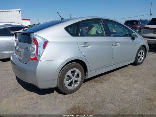 Toyota 2zr-fxe+3jm 2015 JTDKN3DUXF0467671 Image 4
