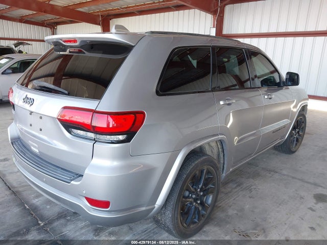 1C4RJEAG0KC630745 Jeep 2019
