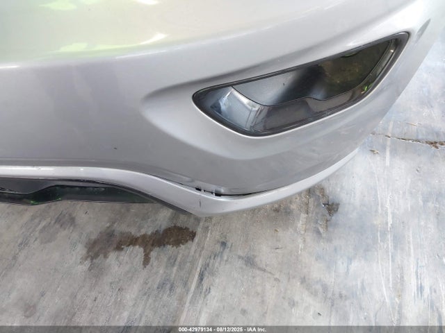 1C4RJEAG0KC630745 Jeep 2019