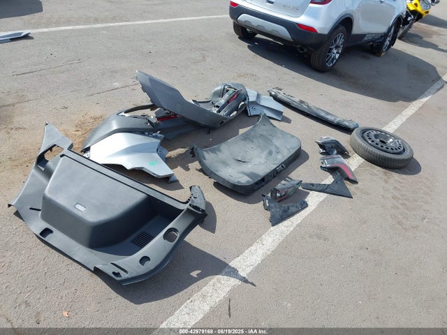 Chevrolet lsd 2025 3GNAXHEG5SL157833 Image 12