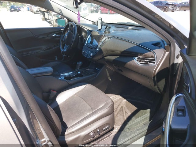 Chevrolet lfv - direct injection, variable valve timing, gen 1 2018 1G1ZD5ST3JF214391 Image 5