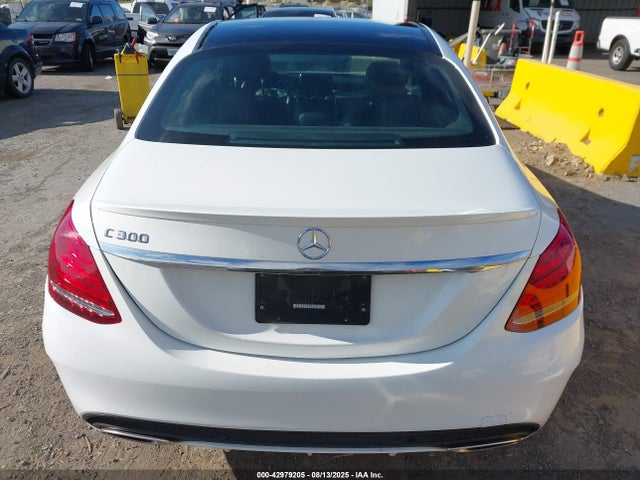 Mercedes-Benz 2016 2016 55SWF4JB3GU142126 Image 17