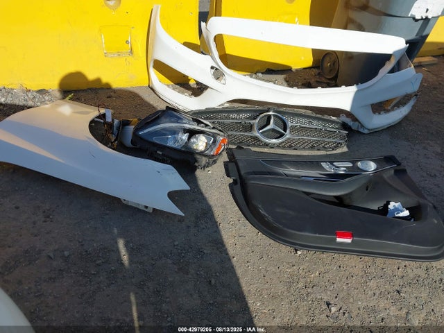 Mercedes-Benz 2016 2016 55SWF4JB3GU142126 Image 12