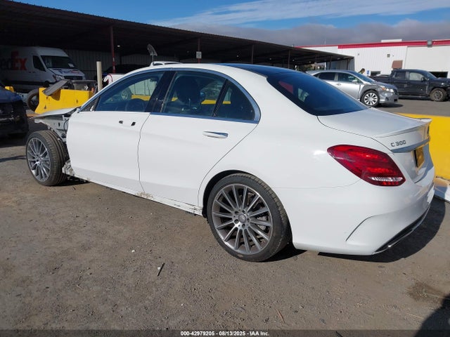Mercedes-Benz 2016 2016 55SWF4JB3GU142126 Image 3
