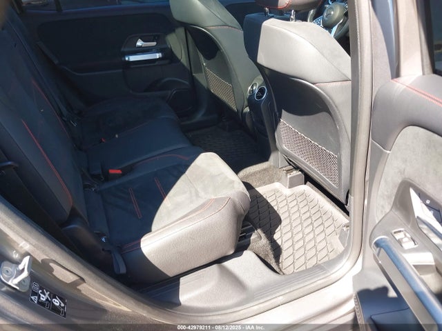 W1N4M4GB4PW334276 Mercedes-Benz m260
