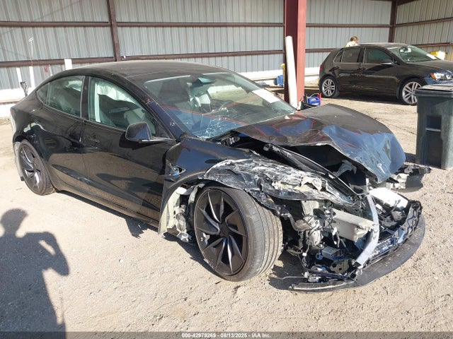 2024 TESLA MODEL 3 5YJ3E1ET1RF806872 Photo 0