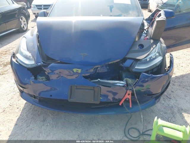 2018 TESLA MODEL 3 5YJ3E1EB5JF064729 Photo 5