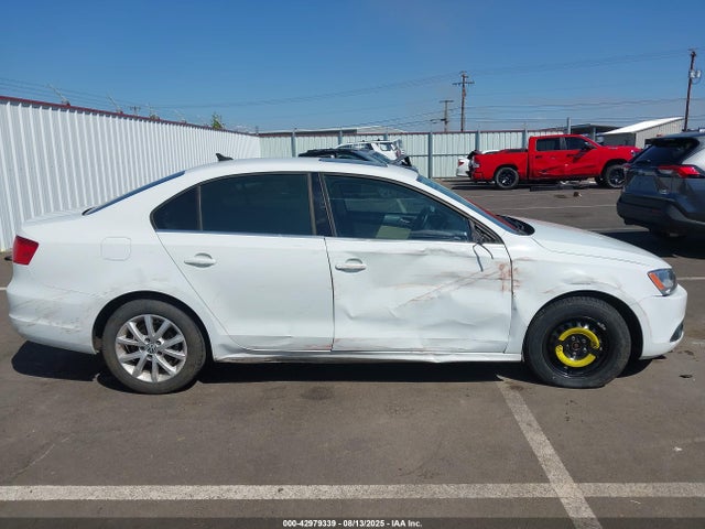 Volkswagen 2014 2014 3VWL17AJ4EM419772 Image 14
