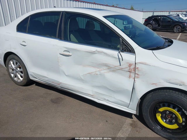 Volkswagen 2014 2014 3VWL17AJ4EM419772 Image 6
