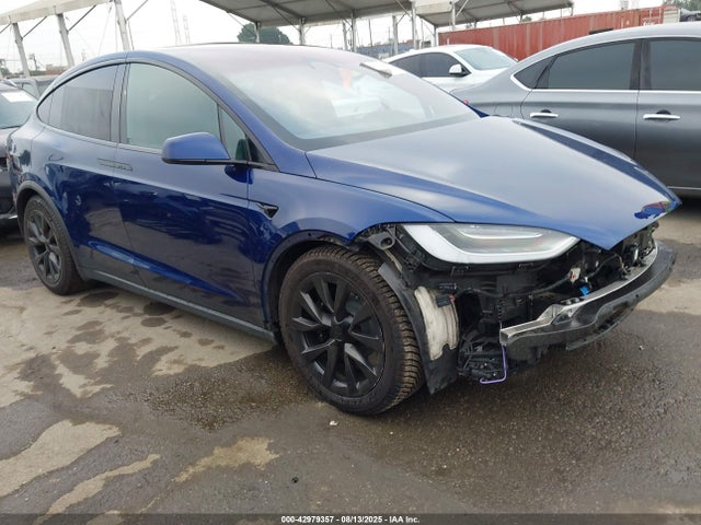 2023 TESLA MODEL X 7SAXCBE59PF365040 Photo 0