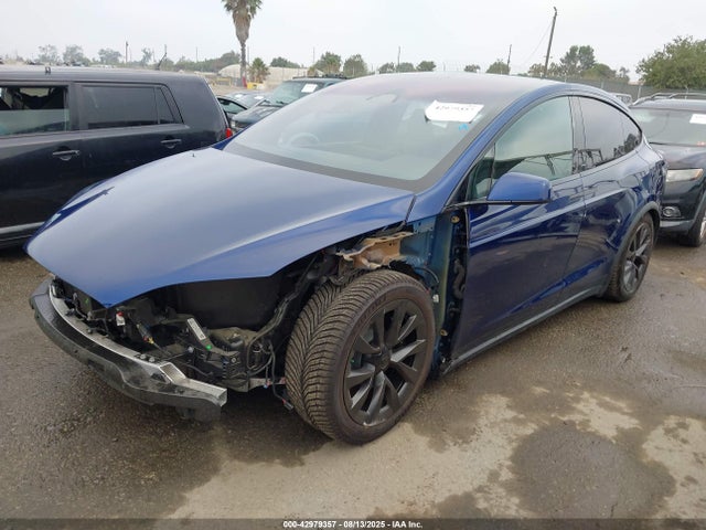 2023 TESLA MODEL X 7SAXCBE59PF365040 Photo 1