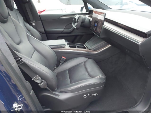 2023 TESLA MODEL X 7SAXCBE59PF365040 Photo 4