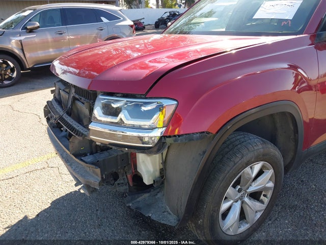 Volkswagen fsi 2018 1V2LR2CA9JC520201 Image 18