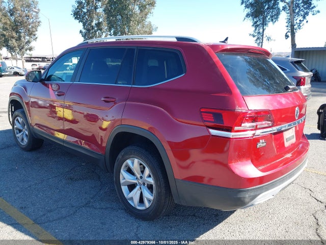 Volkswagen fsi 2018 1V2LR2CA9JC520201 Image 3