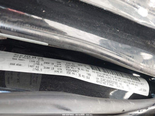 2C4RC1BG8GR297985 Chrysler Town and Country
