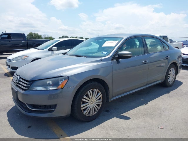 Aukcja sprzedaży 2014 Volkswagen Passat 1.8t S, vin: 1VWAT7A32EC042816, numer aukcji: 42979533
