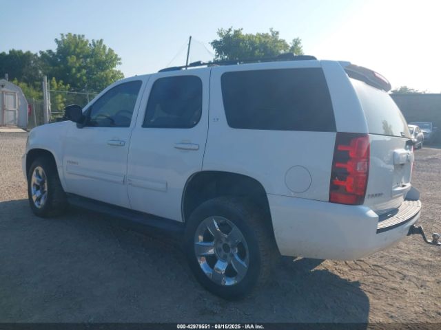 2011 CHEVROLET TAHOE 1GNSKBE05BR303059 Photo 2