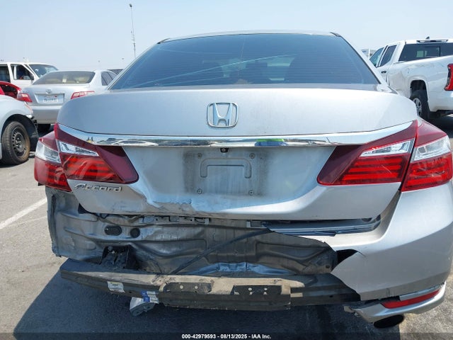 Honda k24w1 2016 1HGCR2F3XGA089548 Image 16