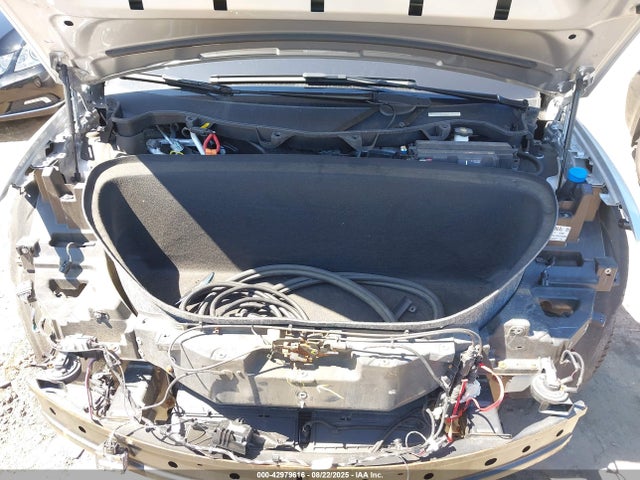 2016 TESLA MODEL X 5YJXCBE4XGF030048 Photo 9