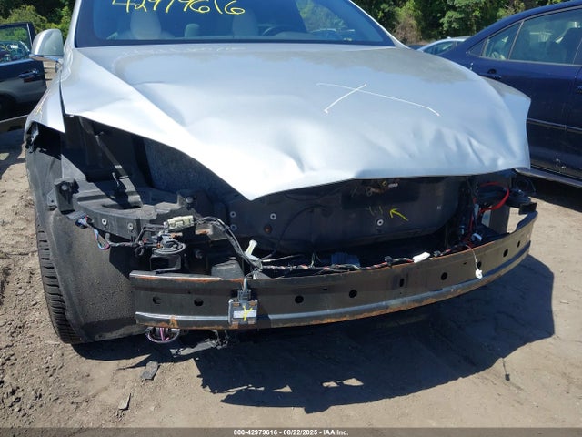 2016 TESLA MODEL X 5YJXCBE4XGF030048 Photo 5