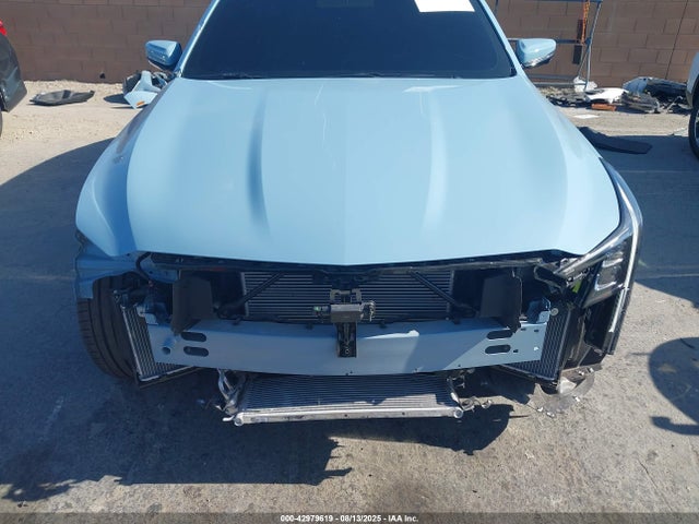 1G6DV5RW1S0120502 Cadillac lgy