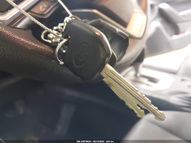 Subaru na 2017 4S3GTAB64H3702099 Image 11