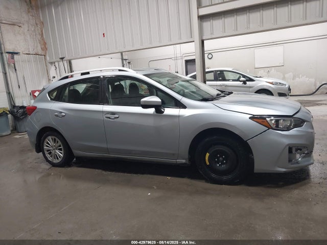 Subaru na 2017 4S3GTAB64H3702099 Image 13