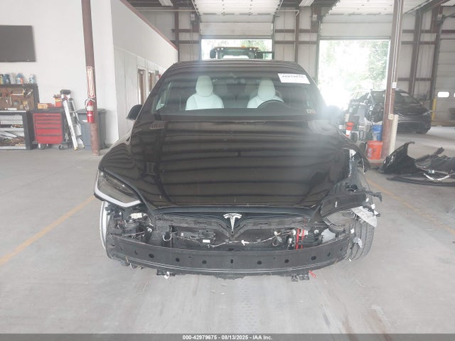 Tesla MODEL X 2016 5YJXCBE42GF005144 Image 13