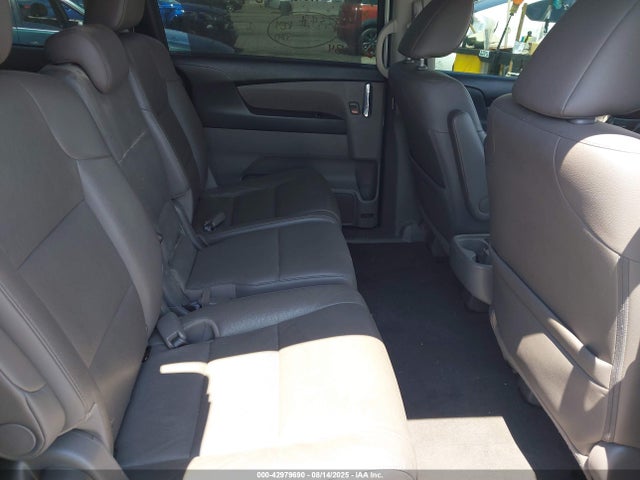 Honda j35z8 2016 5FNRL5H60GB151601 Image 8