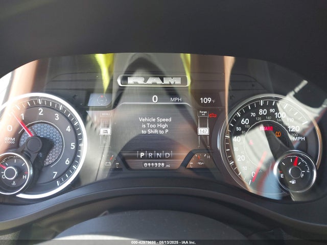 RAM 1500 2023 1C6SRFFT1PN703646 Image 7