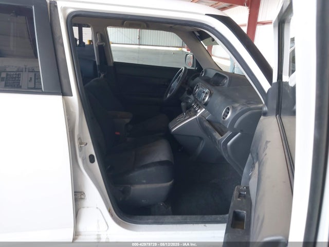 Scion 2az-fe 2015 JTLZE4FE4FJ074791 Image 5