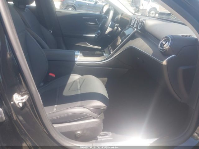 2022 MERCEDES-BENZ C 300 W1KAF4GB9NR015929 Photo 4