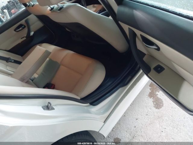 2011 BMW 328I WBAPH7G57BNM56999 Photo 7