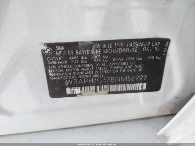 2011 BMW 328I WBAPH7G57BNM56999 Photo 8