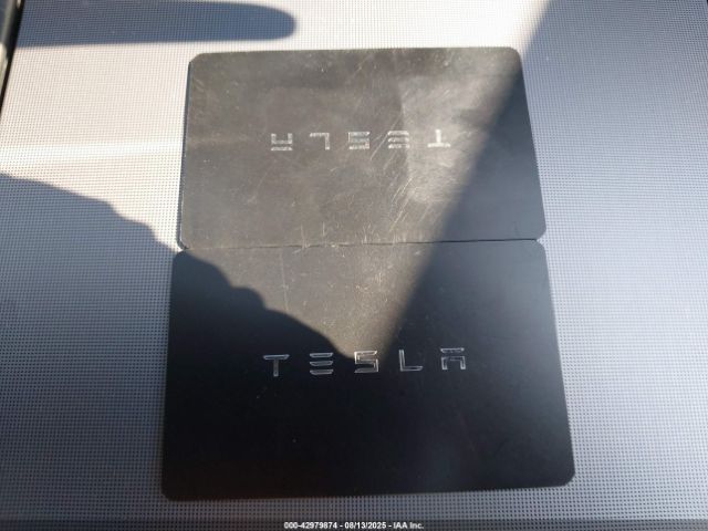 2026 TESLA MODEL Y 7SAYGDEE5TF331160 Photo 10
