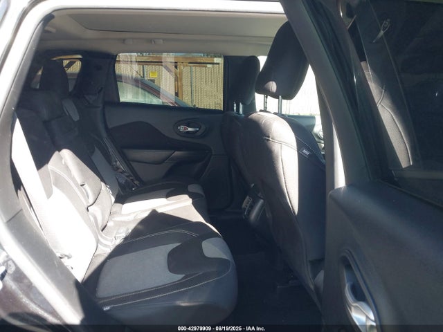 Jeep 2014 2014 1C4PJMCS1EW286297 Image 8