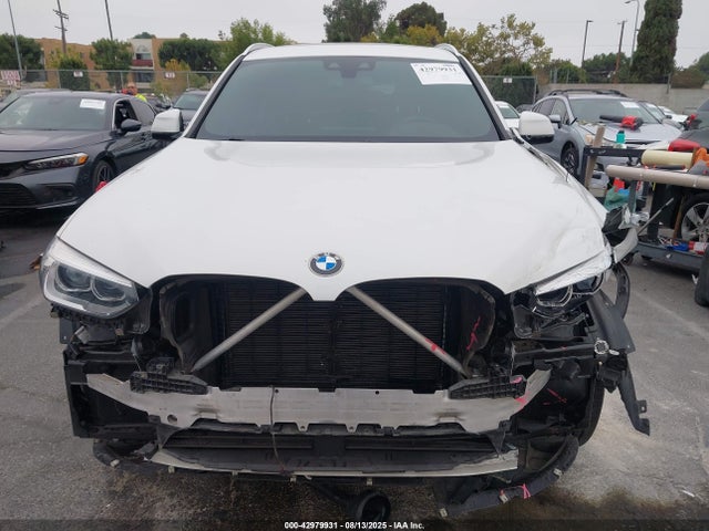 BMW X3 2020 5UXTY3C06LLE55362 Image 13