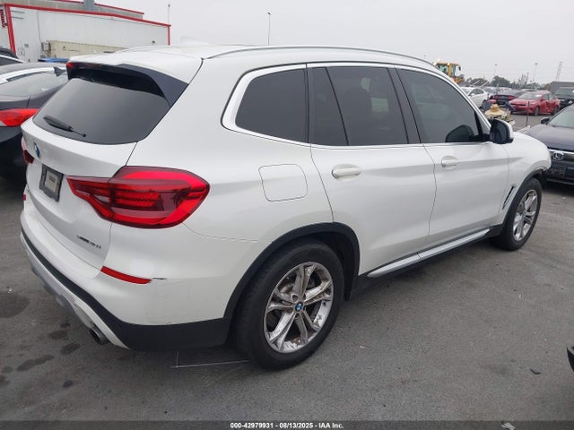 BMW X3 2020 5UXTY3C06LLE55362 Image 4