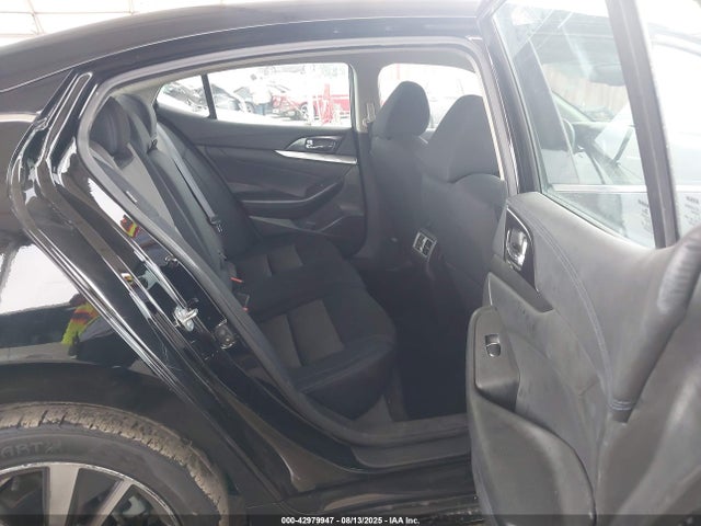 Nissan 2019 2019 1N4AA6AV7KC375275 Image 8