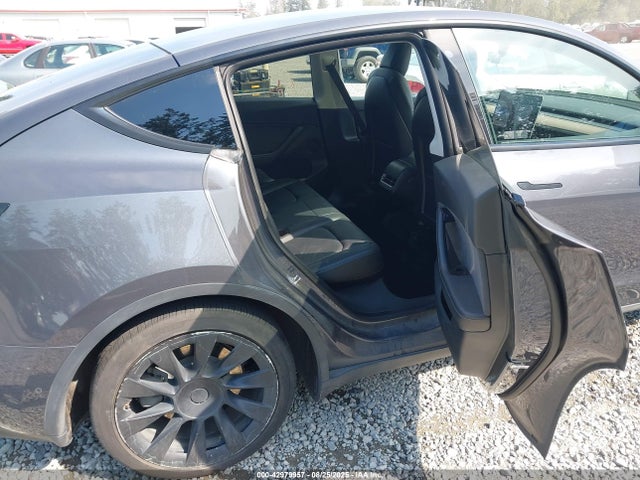 2020 TESLA MODEL Y 5YJYGDEE8LF059619 Photo 7