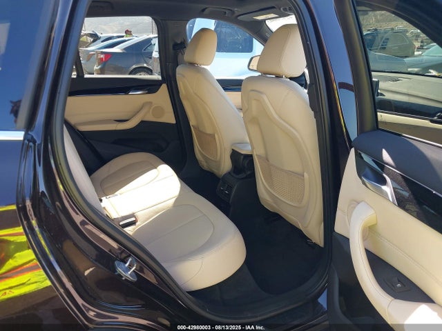 WBXHU7C37J5L05511 BMW X1